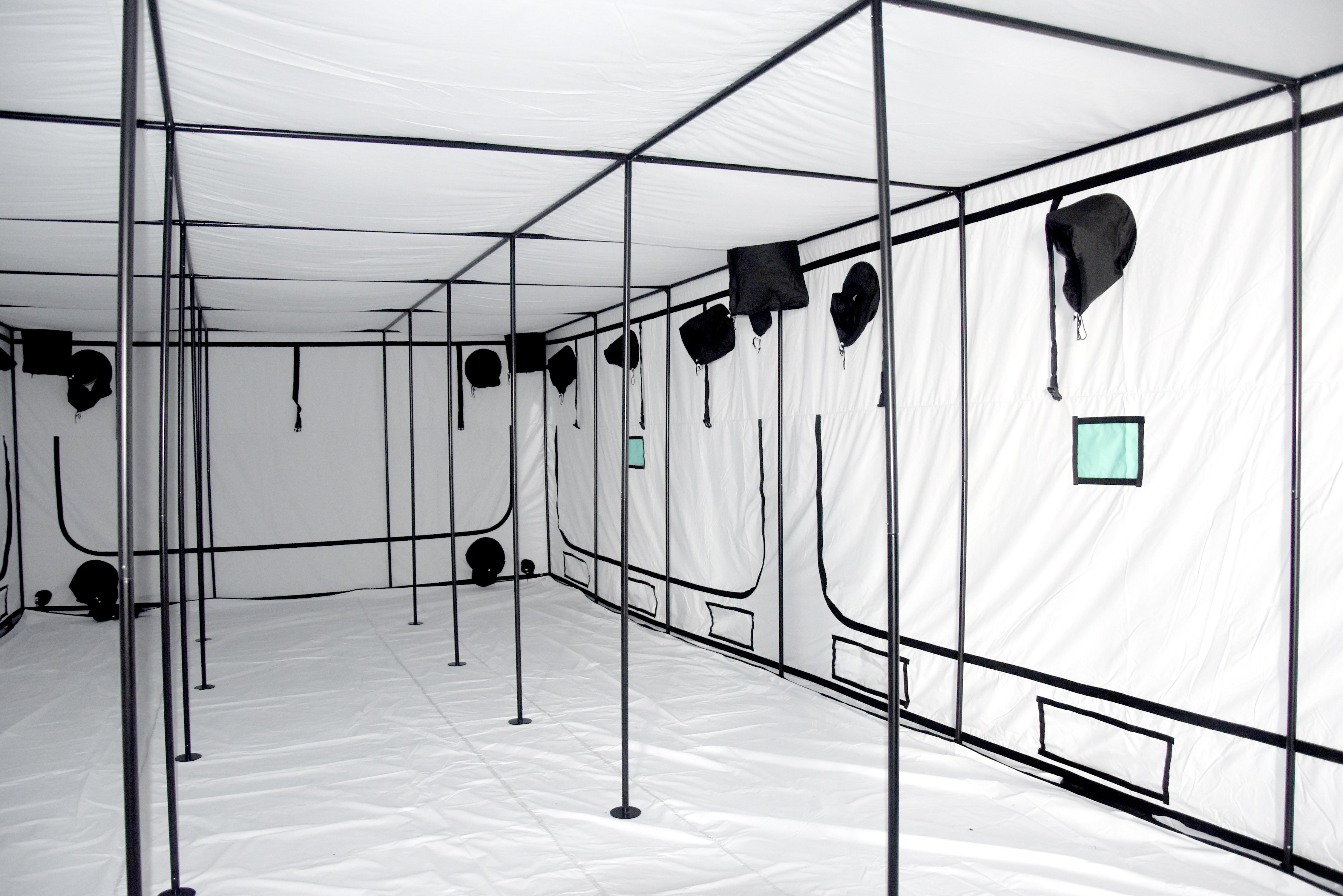 BudBox PRO TITAN 9 900x450x240cm White/Mylar Grow Tent