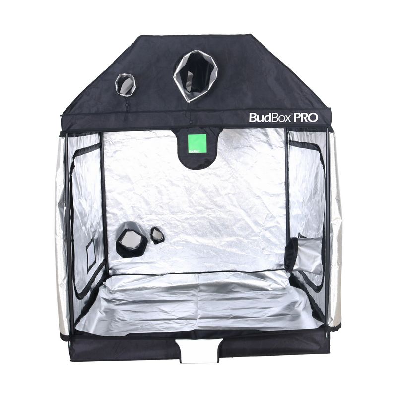 BudBox PRO Mylar grow tent with metal corners, double-stitched seams, and oversized vents for optimal reflectivity.